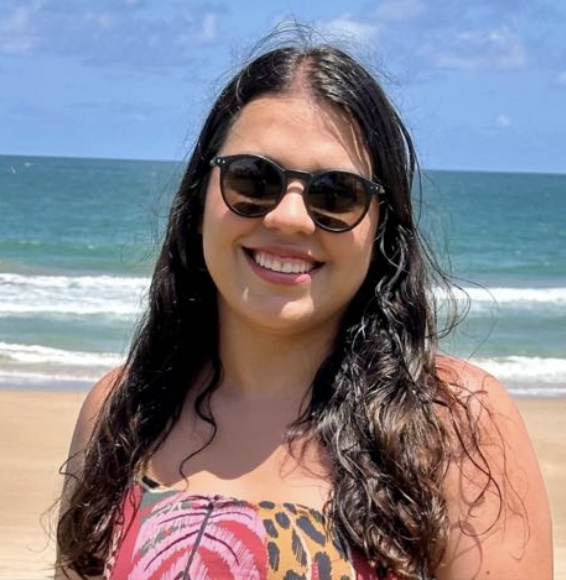 Dra. Brenda Souza